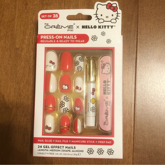 Hello Kitty Nail Set - Picture 1 of 4